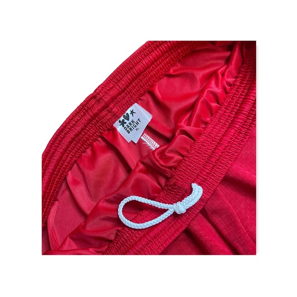 DARKBRIGHT Red Standard Fit Mesh Sports Shorts - Picture 3 of 4